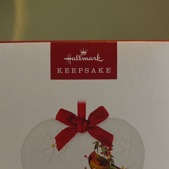 Hallmark Keepsake Ornament with Red Cardinals - Picture 2 of 9